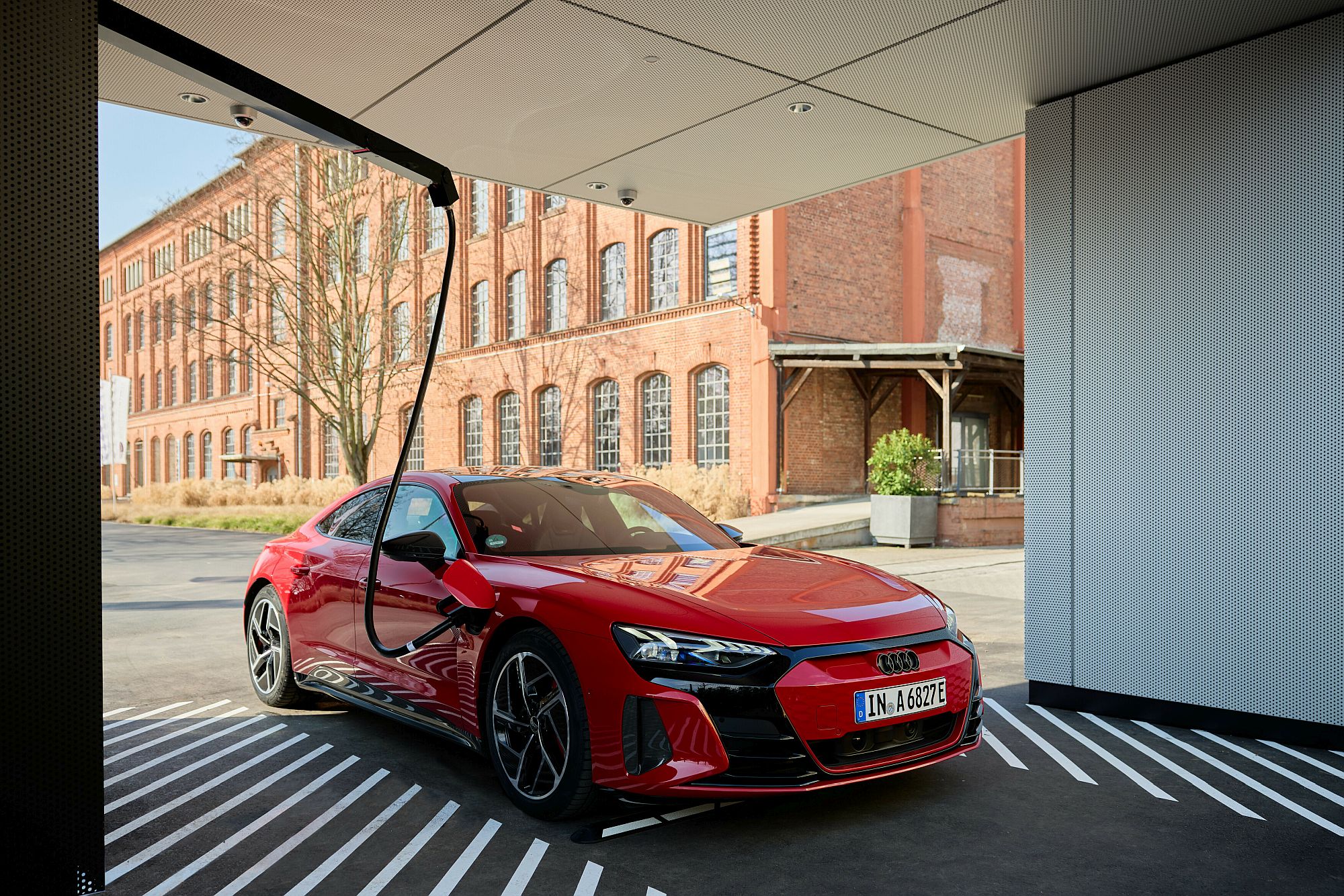 Audi Er Ffnet Charging Hub In Frankfurt Puls Magazin