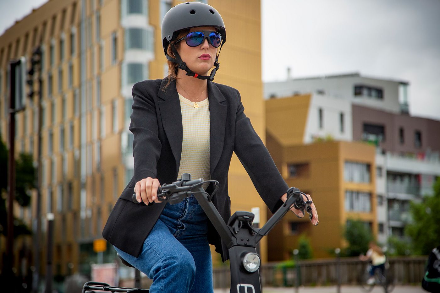 Smarte Brille: Head-up-Display für Biker – Puls Magazin